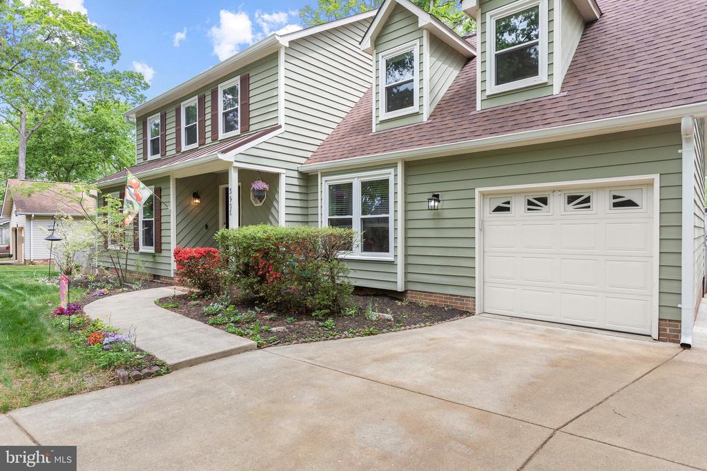 3908 HAZEL CT, FREDERICKSBURG, Virginia 22407, 4 Bedrooms Bedrooms, ,2 BathroomsBathrooms,Residential,3908 HAZEL CT,VASP2032354 MLS # VASP2032354
