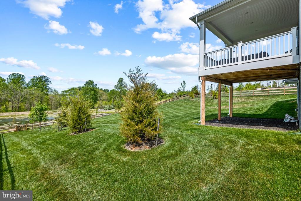 8005 INTERNATIONAL DR, WARRENTON, Virginia, 6 Bedrooms Bedrooms, ,5 BathroomsBathrooms,Residential,8005 INTERNATIONAL DR,VAFQ2016324 MLS # VAFQ2016324
