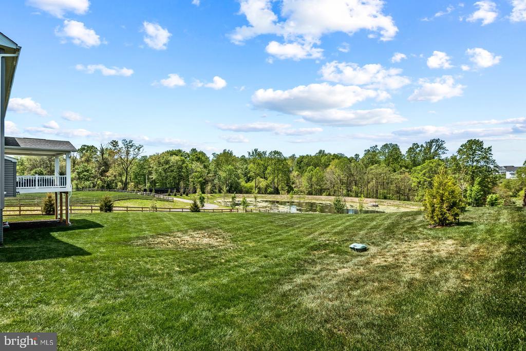 8005 INTERNATIONAL DR, WARRENTON, Virginia, 6 Bedrooms Bedrooms, ,5 BathroomsBathrooms,Residential,8005 INTERNATIONAL DR,VAFQ2016324 MLS # VAFQ2016324