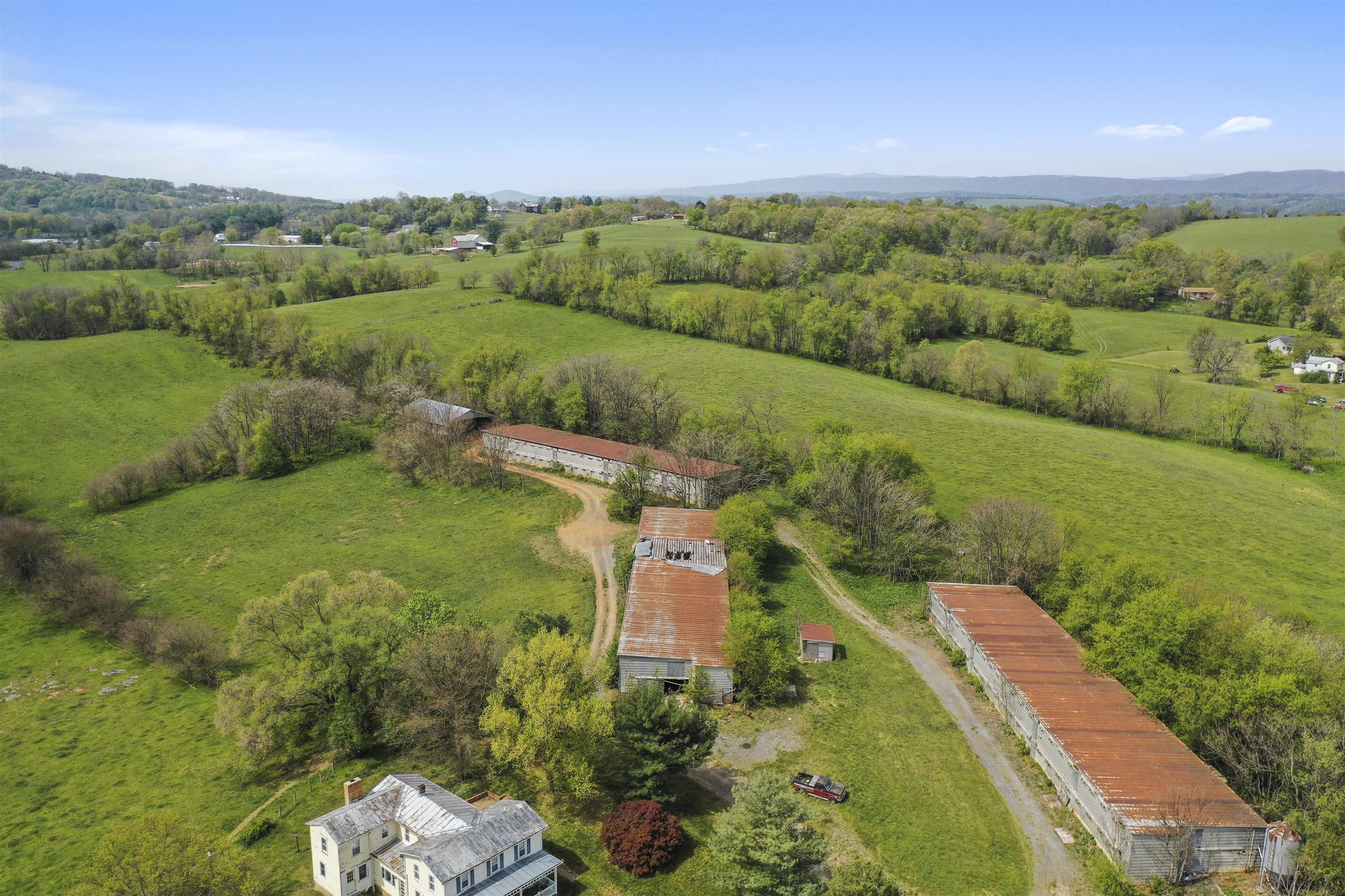 14004 AMERICAN LEGION DR, BROADWAY, Virginia 22815, ,Farm,14004 AMERICAN LEGION DR,663964 MLS # 663964