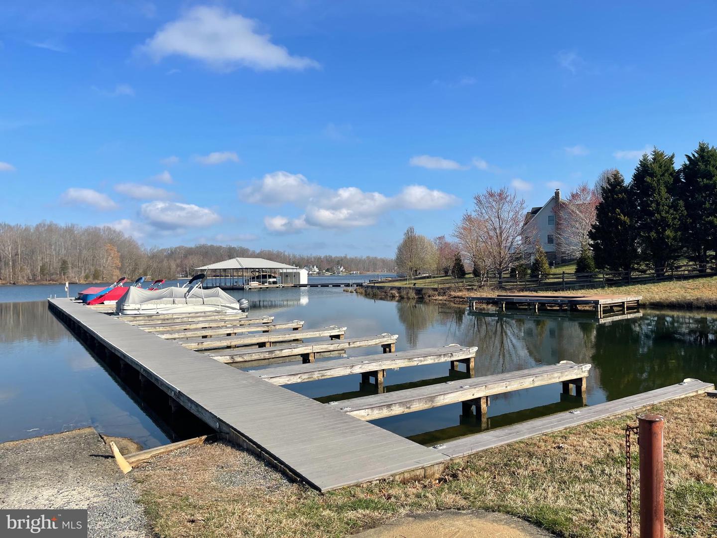 LOT 40 SECLUSION SHORES DR, MINERAL, Virginia 23117, ,Land,For sale,LOT 40 SECLUSION SHORES DR,VALA2007746 MLS # VALA2007746