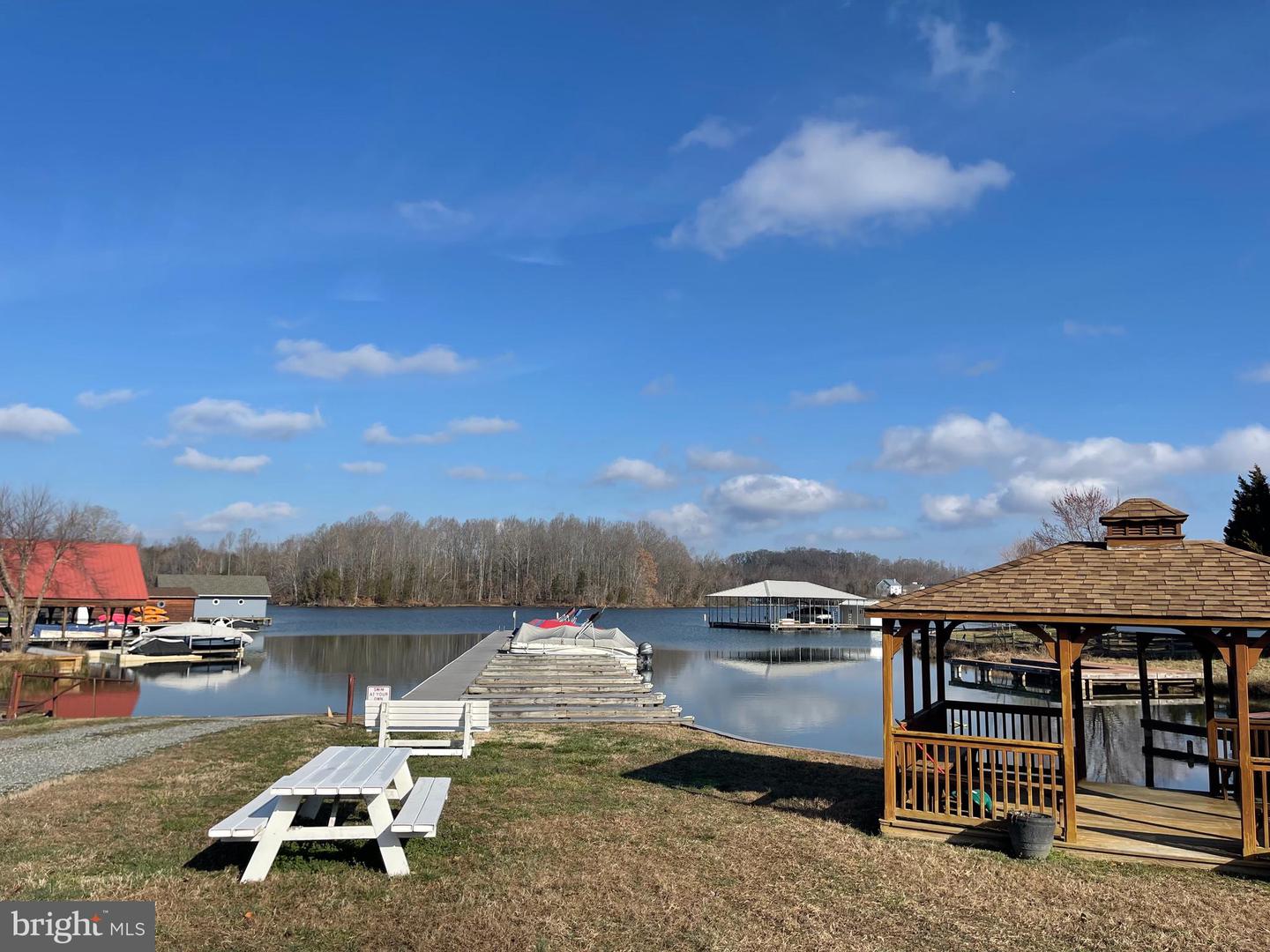 LOT 40 SECLUSION SHORES DR, MINERAL, Virginia 23117, ,Land,For sale,LOT 40 SECLUSION SHORES DR,VALA2007746 MLS # VALA2007746
