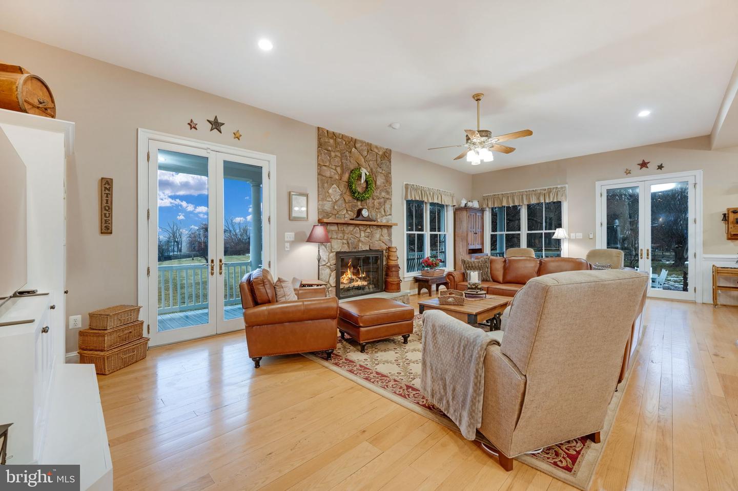 34844 APPLE PRIDE CT, ROUND HILL, Virginia 20141, 5 Bedrooms Bedrooms, ,4 BathroomsBathrooms,Residential,For sale,34844 APPLE PRIDE CT,VALO2094042 MLS # VALO2094042
