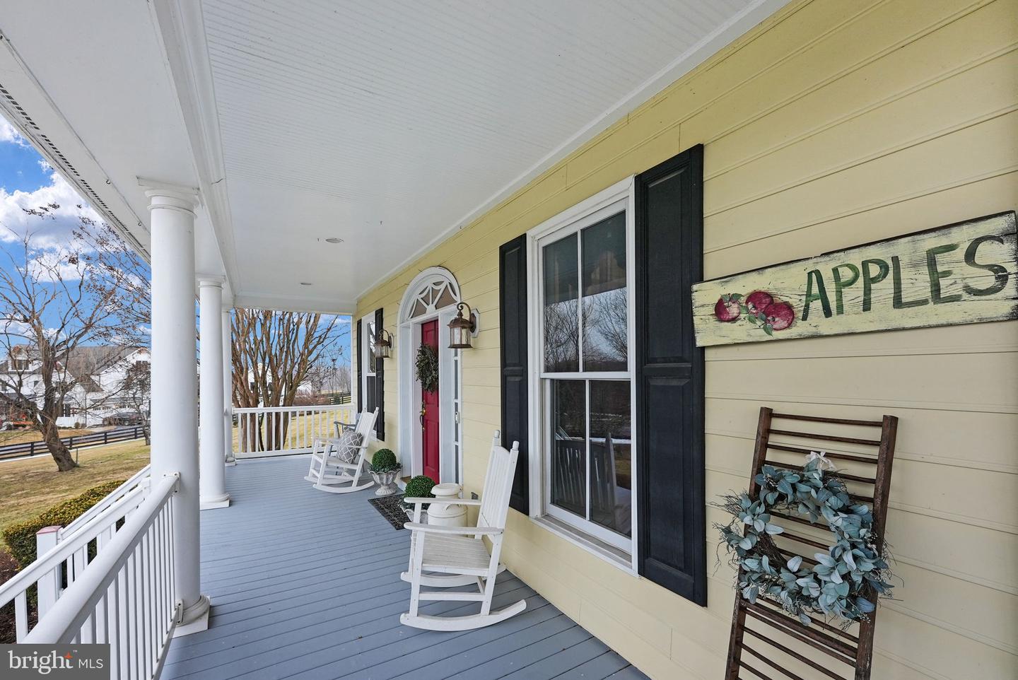 34844 APPLE PRIDE CT, ROUND HILL, Virginia 20141, 5 Bedrooms Bedrooms, ,4 BathroomsBathrooms,Residential,For sale,34844 APPLE PRIDE CT,VALO2094042 MLS # VALO2094042