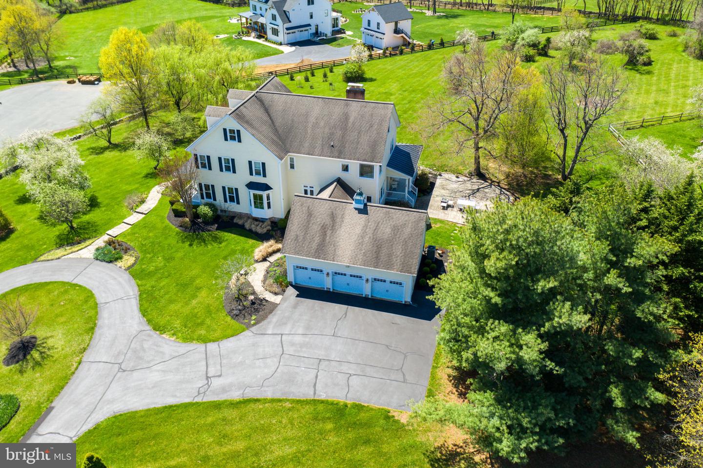 34844 APPLE PRIDE CT, ROUND HILL, Virginia 20141, 5 Bedrooms Bedrooms, ,4 BathroomsBathrooms,Residential,For sale,34844 APPLE PRIDE CT,VALO2094042 MLS # VALO2094042