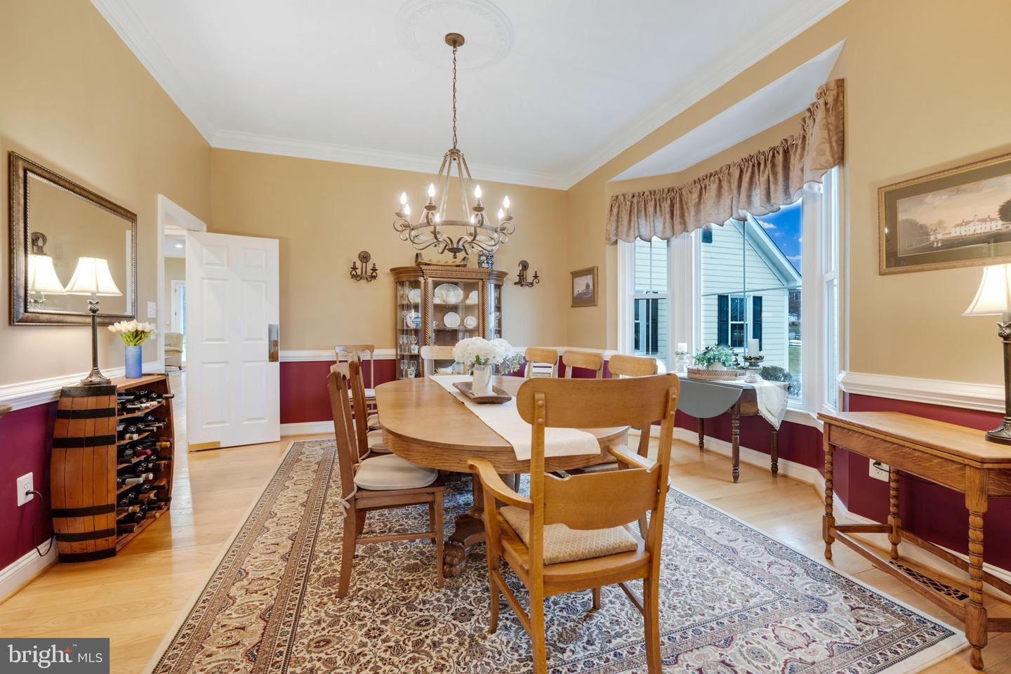 34844 APPLE PRIDE CT, ROUND HILL, Virginia 20141, 5 Bedrooms Bedrooms, ,4 BathroomsBathrooms,Residential,For sale,34844 APPLE PRIDE CT,VALO2094042 MLS # VALO2094042