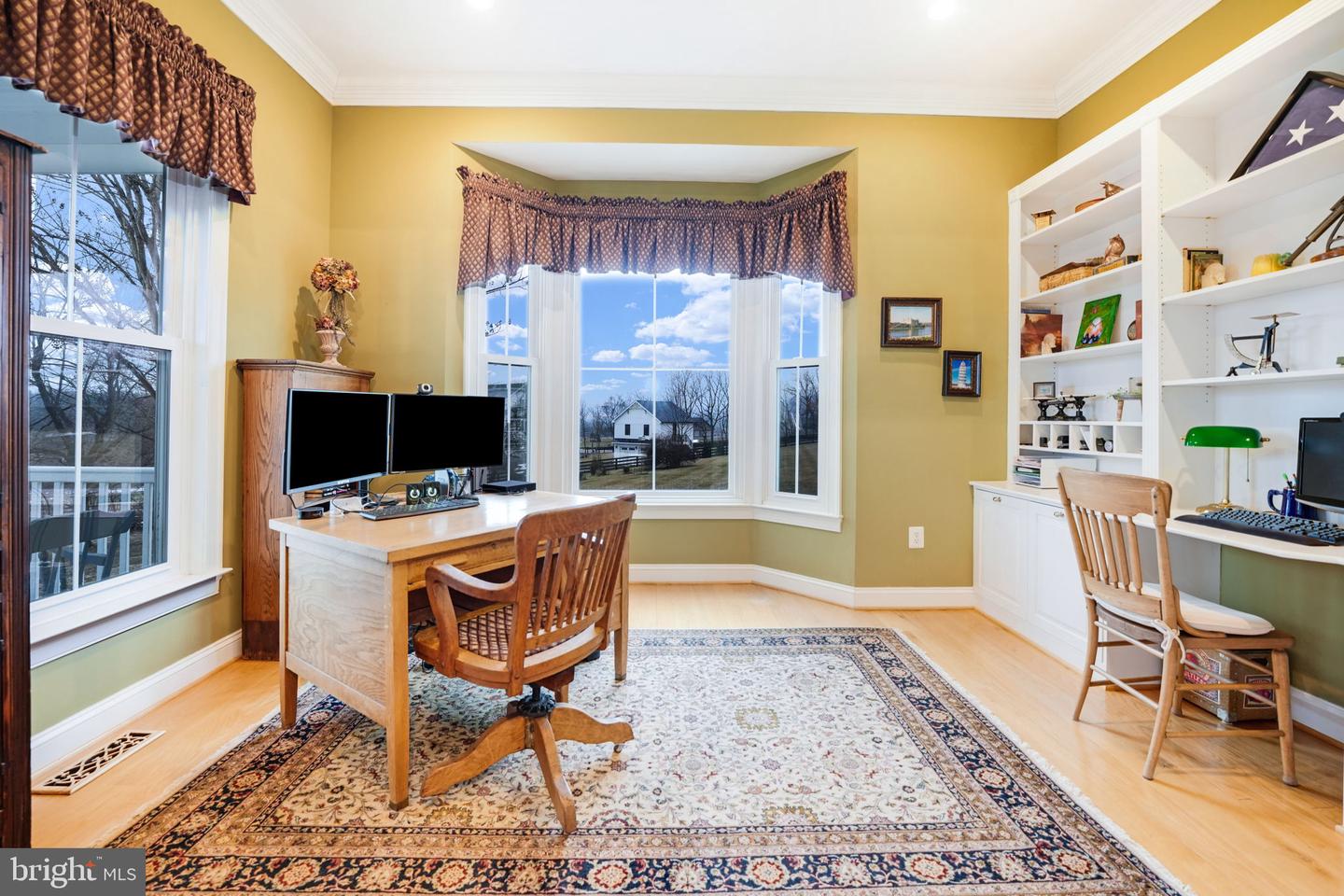 34844 APPLE PRIDE CT, ROUND HILL, Virginia 20141, 5 Bedrooms Bedrooms, ,4 BathroomsBathrooms,Residential,For sale,34844 APPLE PRIDE CT,VALO2094042 MLS # VALO2094042