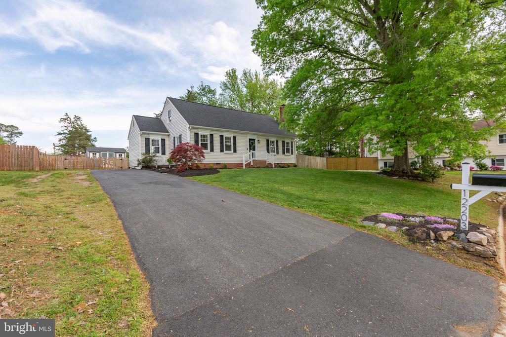 12203 MCCLAIN ST, FREDERICKSBURG, Virginia 22407, 3 Bedrooms Bedrooms, ,2 BathroomsBathrooms,Residential,12203 MCCLAIN ST,VASP2032644 MLS # VASP2032644