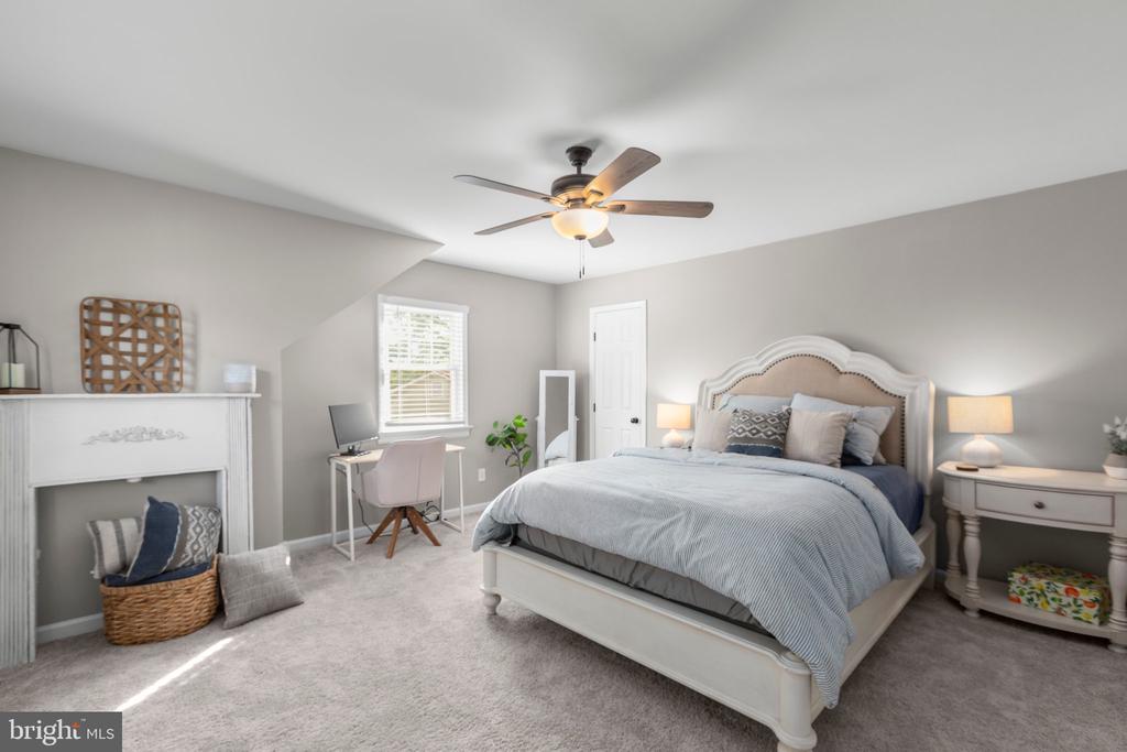 12203 MCCLAIN ST, FREDERICKSBURG, Virginia 22407, 3 Bedrooms Bedrooms, ,2 BathroomsBathrooms,Residential,12203 MCCLAIN ST,VASP2032644 MLS # VASP2032644