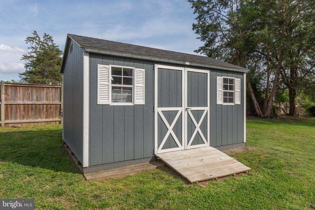 12203 MCCLAIN ST, FREDERICKSBURG, Virginia 22407, 3 Bedrooms Bedrooms, ,2 BathroomsBathrooms,Residential,12203 MCCLAIN ST,VASP2032644 MLS # VASP2032644