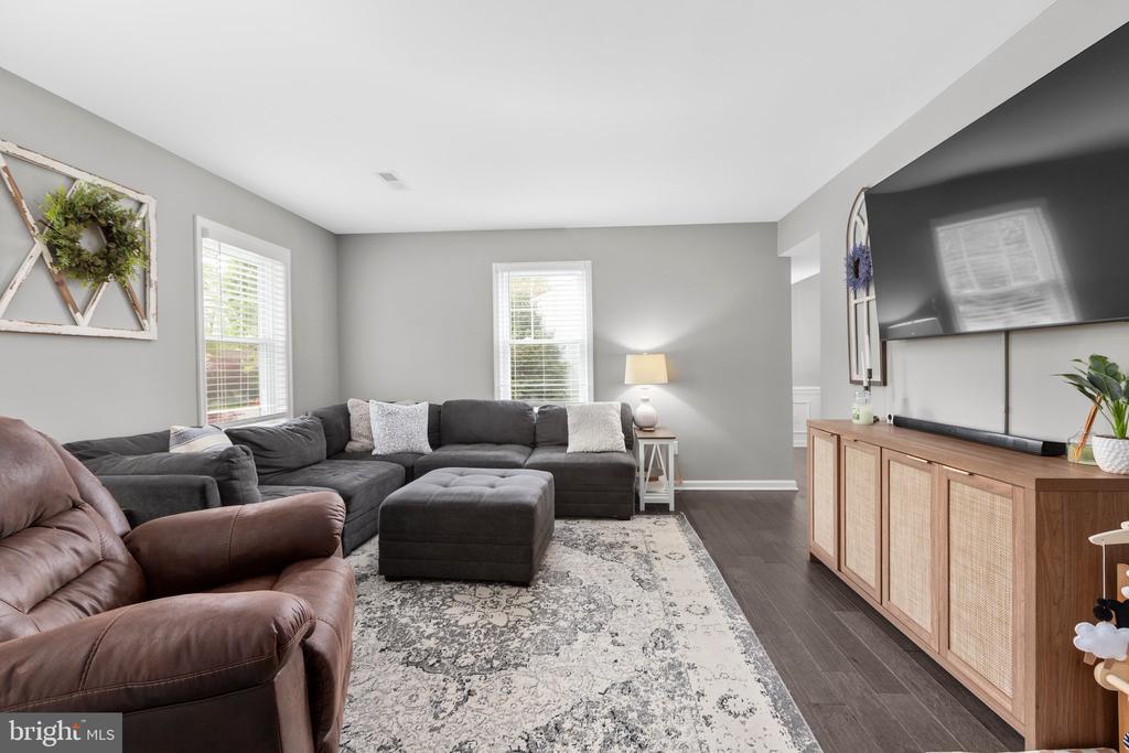 12203 MCCLAIN ST, FREDERICKSBURG, Virginia 22407, 3 Bedrooms Bedrooms, ,2 BathroomsBathrooms,Residential,12203 MCCLAIN ST,VASP2032644 MLS # VASP2032644