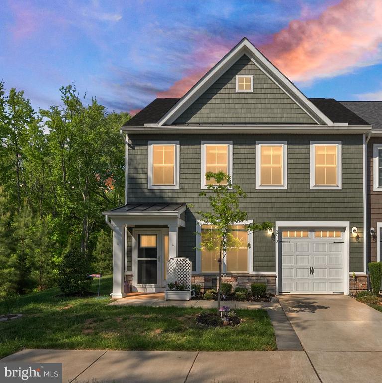 5713 FINLEY ROSE CT, FREDERICKSBURG, Virginia 22407, 3 Bedrooms Bedrooms, ,2 BathroomsBathrooms,Residential,5713 FINLEY ROSE CT,VASP2032588 MLS # VASP2032588