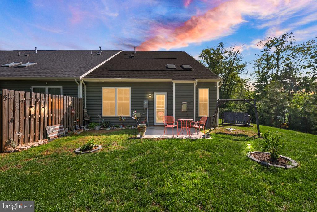 5713 FINLEY ROSE CT, FREDERICKSBURG, Virginia 22407, 3 Bedrooms Bedrooms, ,2 BathroomsBathrooms,Residential,5713 FINLEY ROSE CT,VASP2032588 MLS # VASP2032588