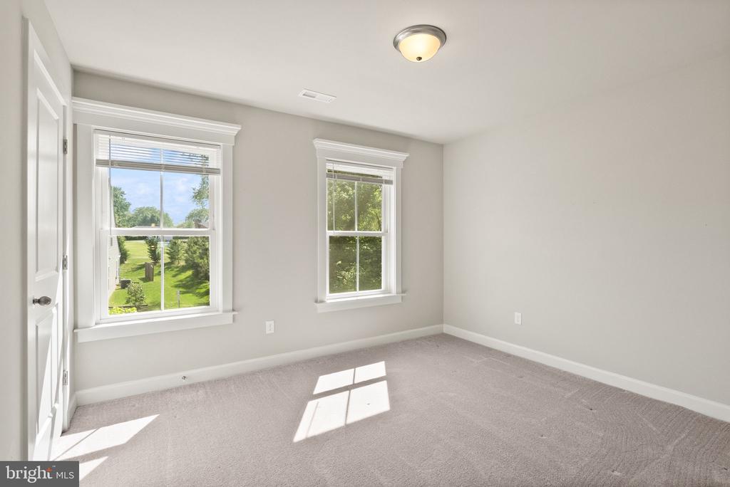 5713 FINLEY ROSE CT, FREDERICKSBURG, Virginia 22407, 3 Bedrooms Bedrooms, ,2 BathroomsBathrooms,Residential,5713 FINLEY ROSE CT,VASP2032588 MLS # VASP2032588