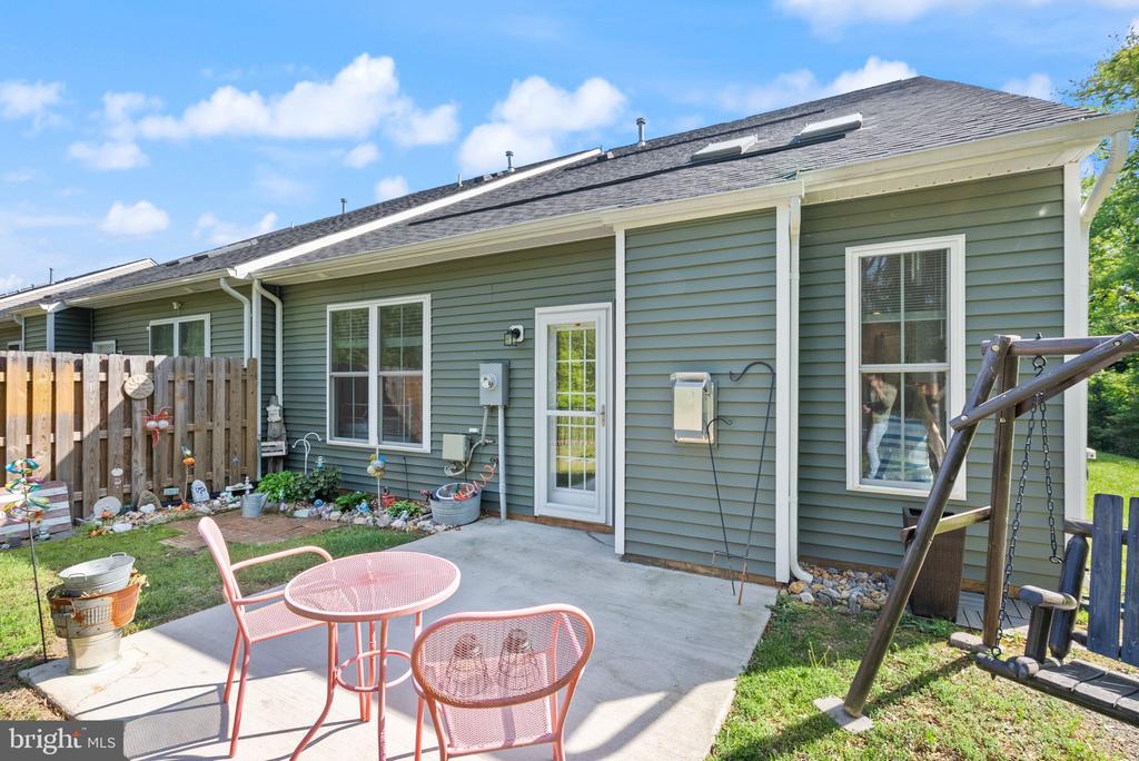 5713 FINLEY ROSE CT, FREDERICKSBURG, Virginia 22407, 3 Bedrooms Bedrooms, ,2 BathroomsBathrooms,Residential,5713 FINLEY ROSE CT,VASP2032588 MLS # VASP2032588
