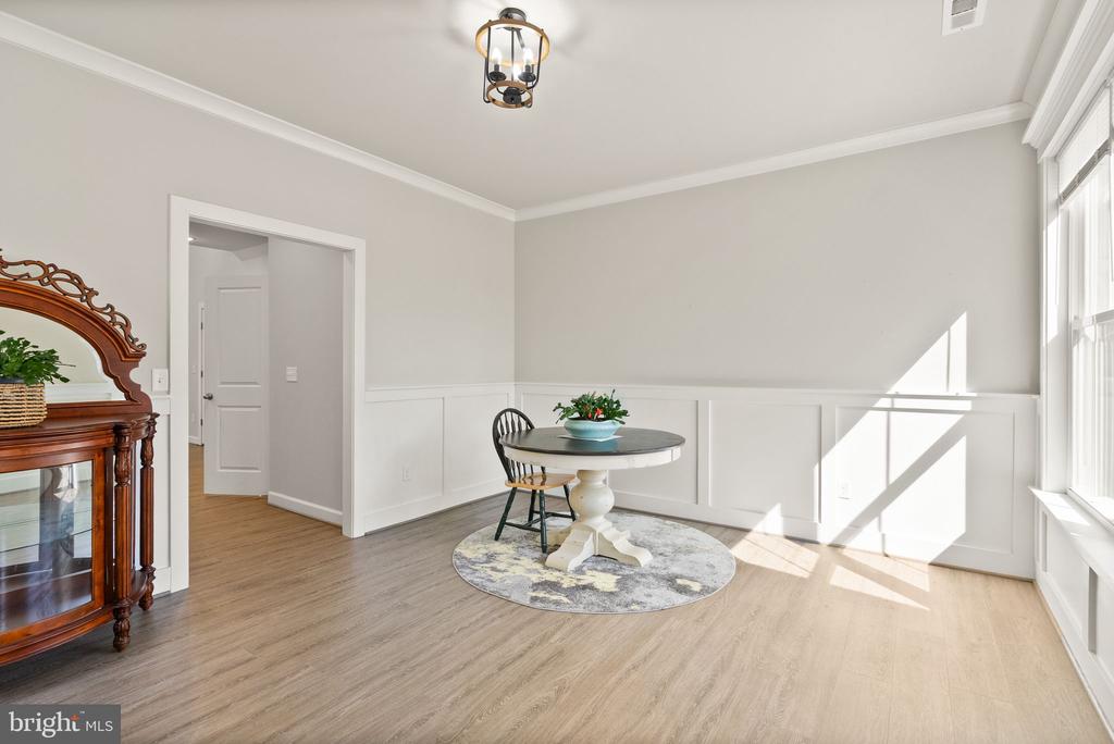 5713 FINLEY ROSE CT, FREDERICKSBURG, Virginia 22407, 3 Bedrooms Bedrooms, ,2 BathroomsBathrooms,Residential,5713 FINLEY ROSE CT,VASP2032588 MLS # VASP2032588