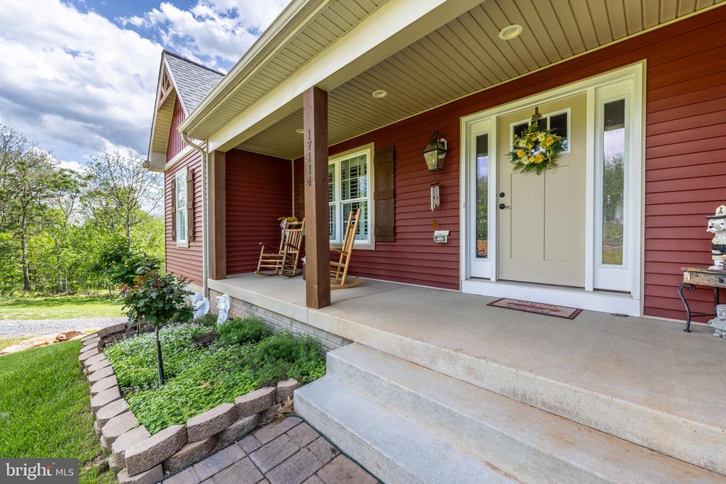 17114 REID HILL, CULPEPER, Virginia 22701, 4 Bedrooms Bedrooms, ,3 BathroomsBathrooms,Residential,17114 REID HILL,VACU2010444 MLS # VACU2010444