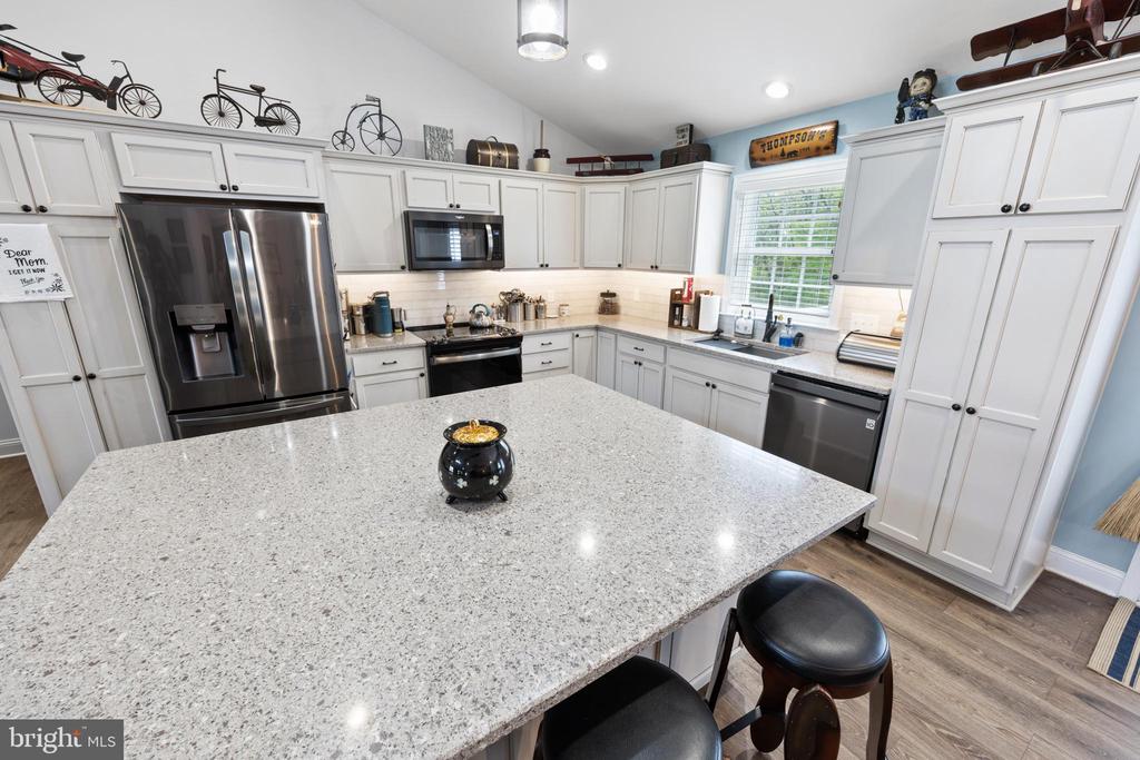 17114 REID HILL, CULPEPER, Virginia 22701, 4 Bedrooms Bedrooms, ,3 BathroomsBathrooms,Residential,17114 REID HILL,VACU2010444 MLS # VACU2010444