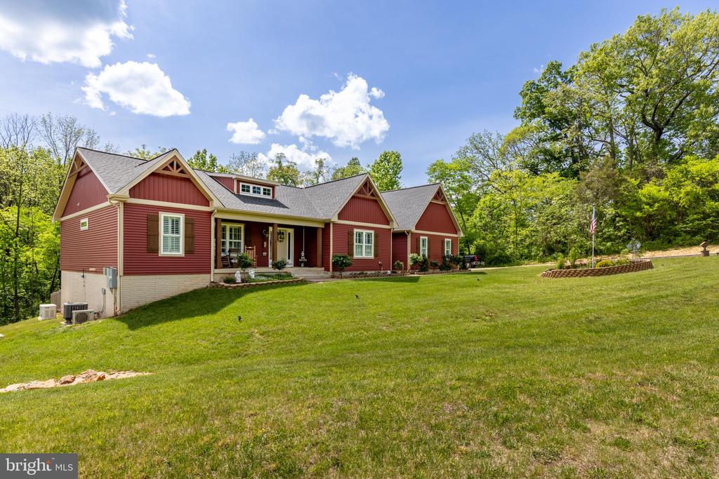 17114 REID HILL, CULPEPER, Virginia 22701, 4 Bedrooms Bedrooms, ,3 BathroomsBathrooms,Residential,17114 REID HILL,VACU2010444 MLS # VACU2010444