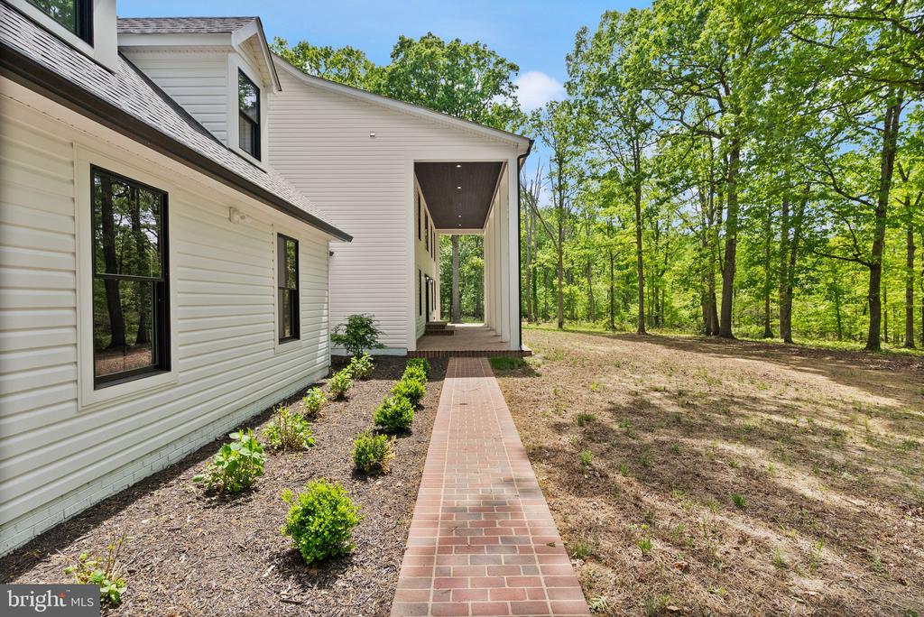 4057 GOLDMINE RD, GOLDVEIN, Virginia, 4 Bedrooms Bedrooms, ,4 BathroomsBathrooms,Residential,4057 GOLDMINE RD,VAFQ2016354 MLS # VAFQ2016354
