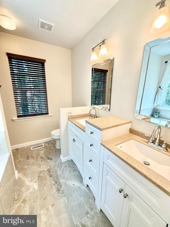 3805 LANCASTER RING RD, FREDERICKSBURG, Virginia 22408, 3 Bedrooms Bedrooms, ,2 BathroomsBathrooms,Residential,LANCASTER GATE HOA,3805 LANCASTER RING RD,VASP2032670 MLS # VASP2032670