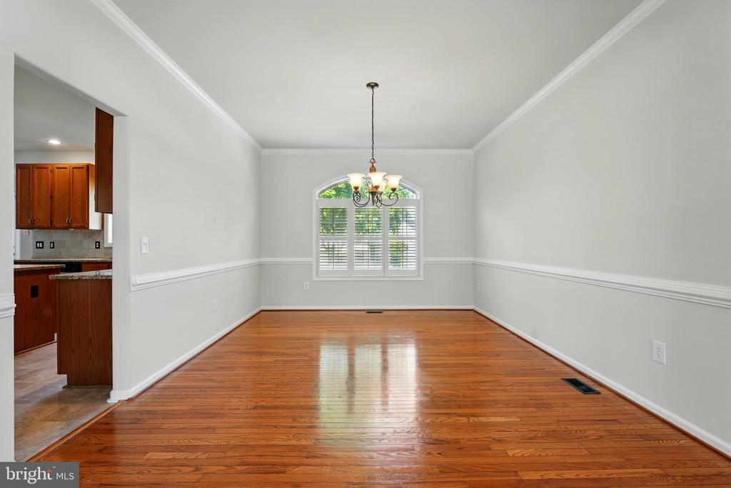 11209 SPRING MEADOW BLVD, FREDERICKSBURG, Virginia 22407, 4 Bedrooms Bedrooms, ,3 BathroomsBathrooms,Residential,11209 SPRING MEADOW BLVD,VASP2032680 MLS # VASP2032680