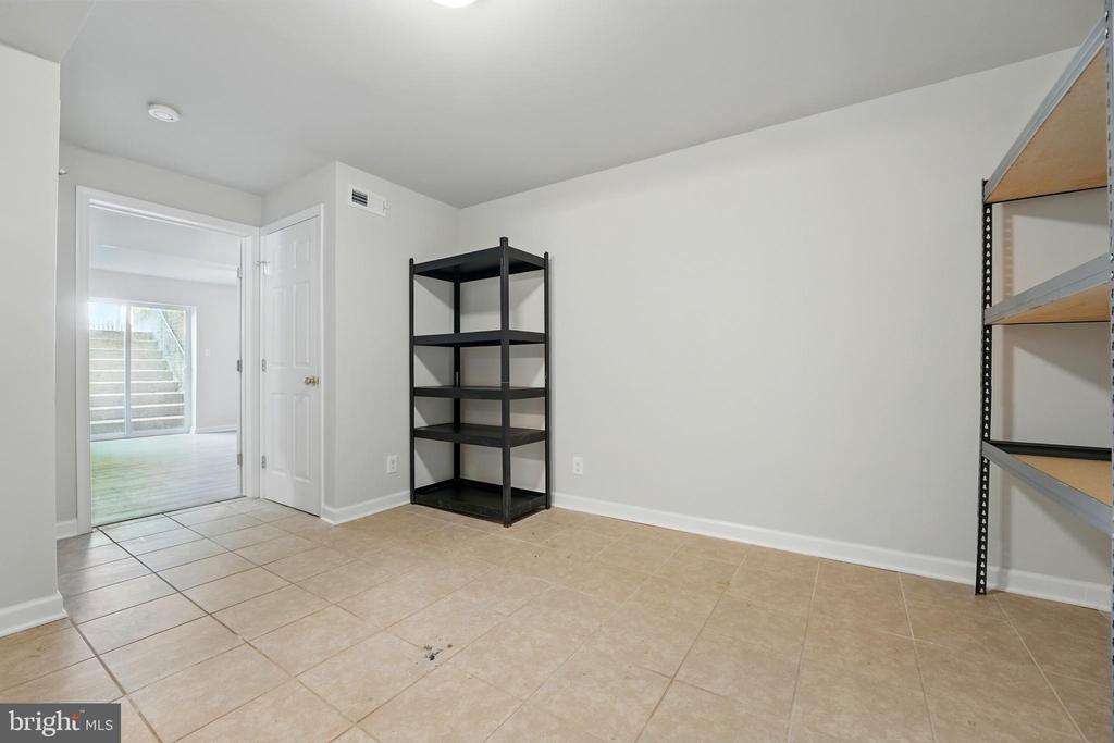 11209 SPRING MEADOW BLVD, FREDERICKSBURG, Virginia 22407, 4 Bedrooms Bedrooms, ,3 BathroomsBathrooms,Residential,11209 SPRING MEADOW BLVD,VASP2032680 MLS # VASP2032680