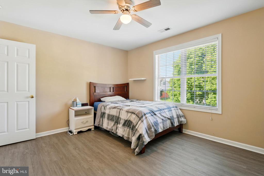 11209 SPRING MEADOW BLVD, FREDERICKSBURG, Virginia 22407, 4 Bedrooms Bedrooms, ,3 BathroomsBathrooms,Residential,11209 SPRING MEADOW BLVD,VASP2032680 MLS # VASP2032680