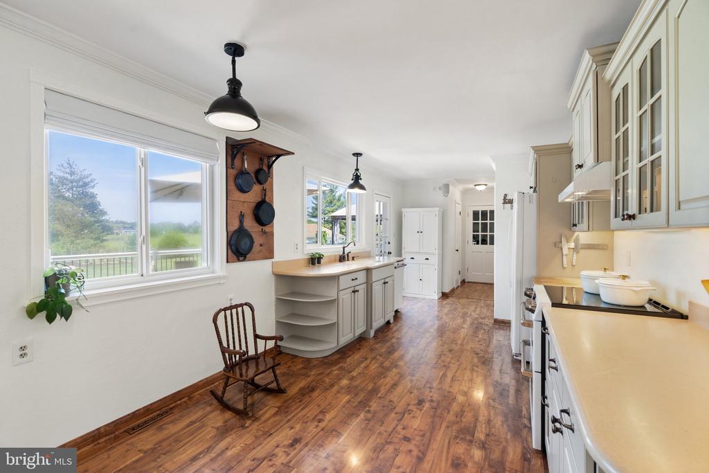 7552 PILCHER ST, WARRENTON, Virginia 20186, 3 Bedrooms Bedrooms, ,2 BathroomsBathrooms,Residential,7552 PILCHER ST,VAFQ2016440 MLS # VAFQ2016440