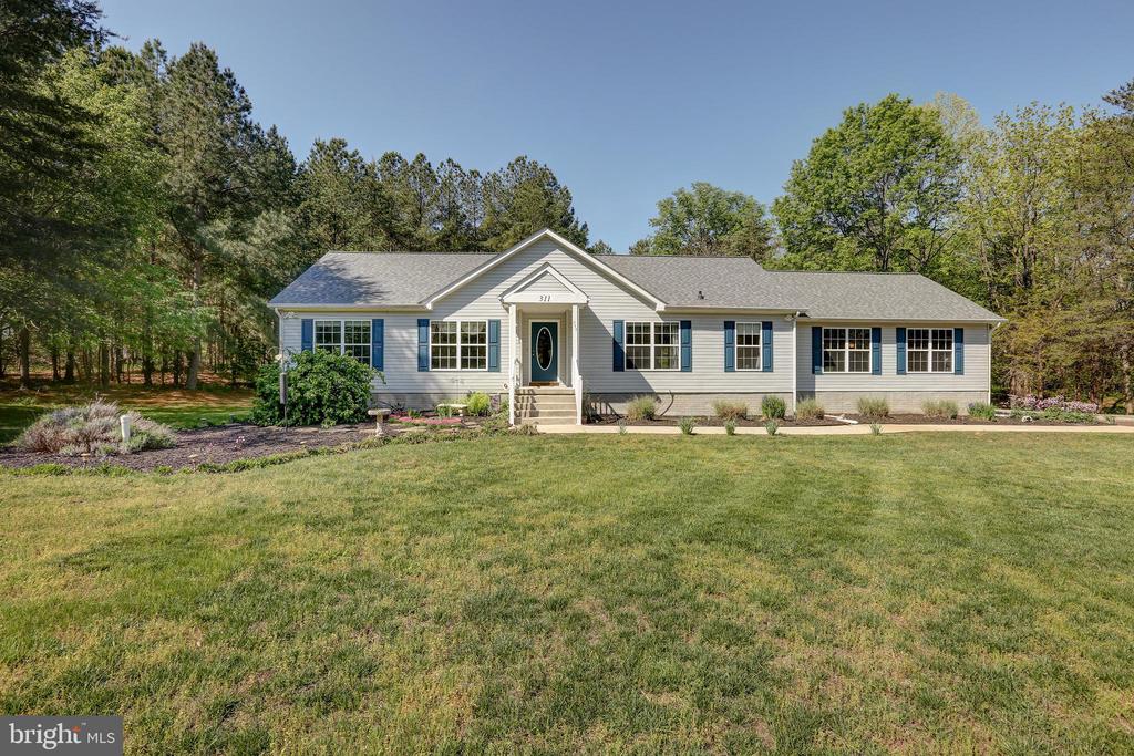 311 PALOMINO DR, LOUISA, Virginia 23093, 3 Bedrooms Bedrooms, ,2 BathroomsBathrooms,Residential,311 PALOMINO DR,VALA2007756 MLS # VALA2007756