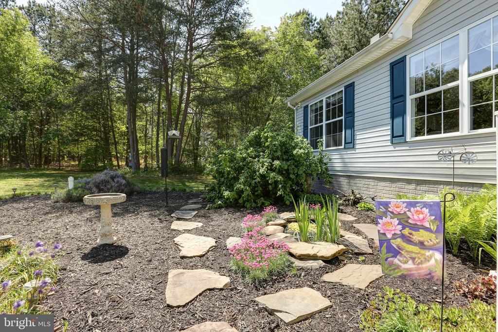 311 PALOMINO DR, LOUISA, Virginia 23093, 3 Bedrooms Bedrooms, ,2 BathroomsBathrooms,Residential,311 PALOMINO DR,VALA2007756 MLS # VALA2007756