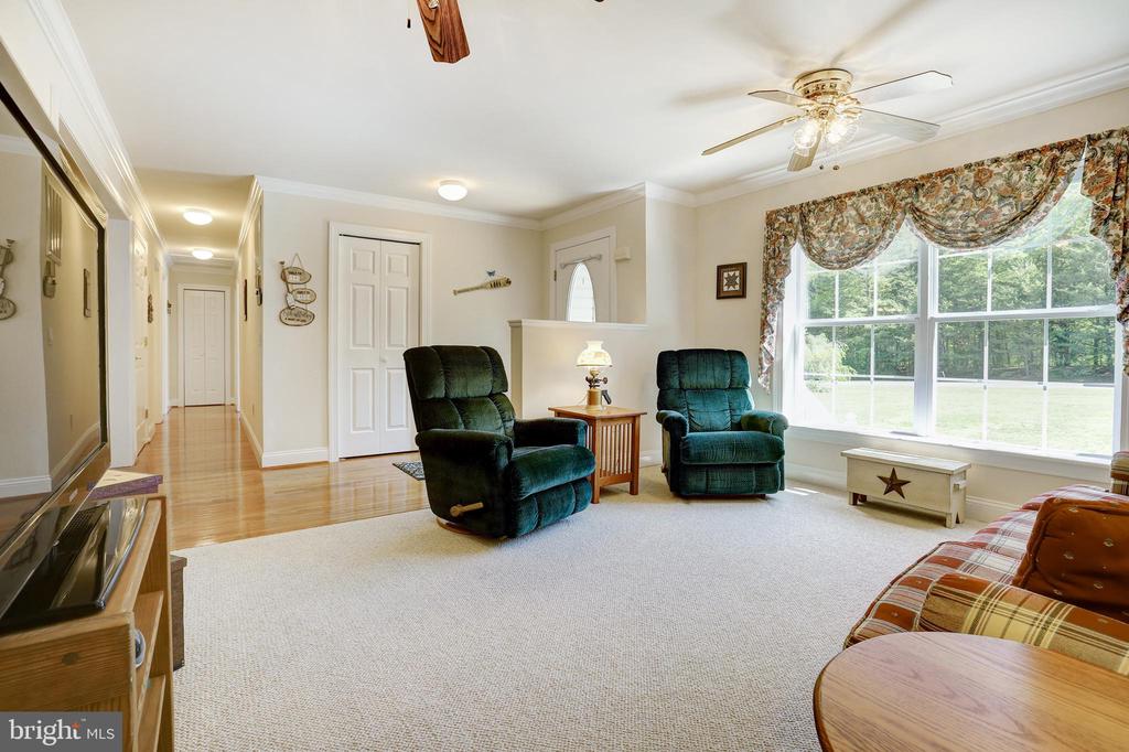 311 PALOMINO DR, LOUISA, Virginia 23093, 3 Bedrooms Bedrooms, ,2 BathroomsBathrooms,Residential,311 PALOMINO DR,VALA2007756 MLS # VALA2007756