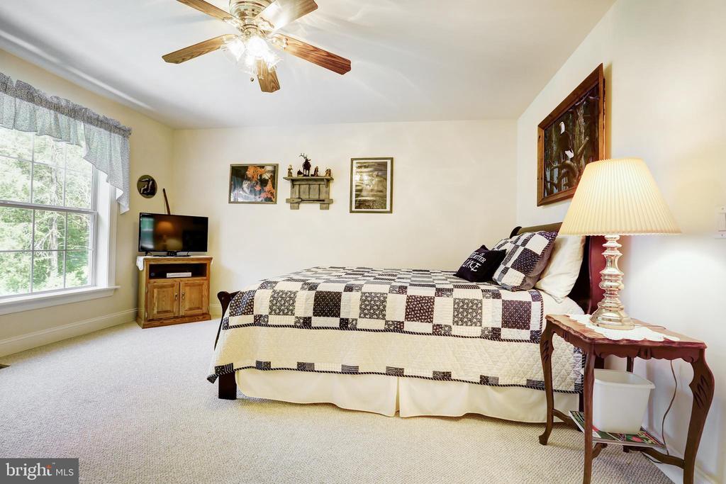 311 PALOMINO DR, LOUISA, Virginia 23093, 3 Bedrooms Bedrooms, ,2 BathroomsBathrooms,Residential,311 PALOMINO DR,VALA2007756 MLS # VALA2007756