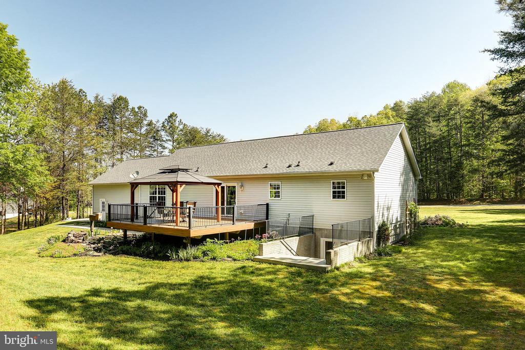 311 PALOMINO DR, LOUISA, Virginia 23093, 3 Bedrooms Bedrooms, ,2 BathroomsBathrooms,Residential,311 PALOMINO DR,VALA2007756 MLS # VALA2007756