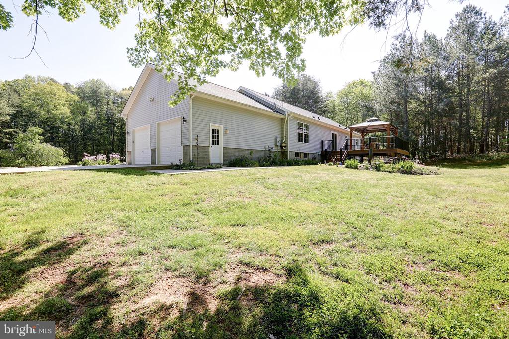 311 PALOMINO DR, LOUISA, Virginia 23093, 3 Bedrooms Bedrooms, ,2 BathroomsBathrooms,Residential,311 PALOMINO DR,VALA2007756 MLS # VALA2007756