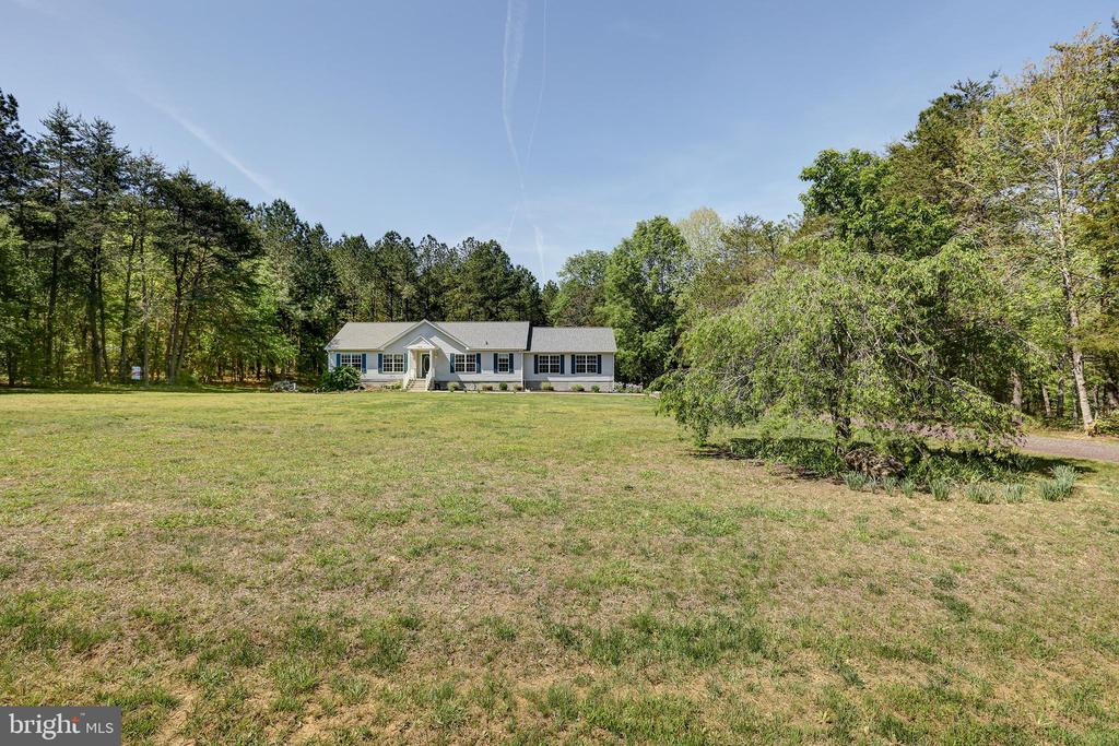 311 PALOMINO DR, LOUISA, Virginia 23093, 3 Bedrooms Bedrooms, ,2 BathroomsBathrooms,Residential,311 PALOMINO DR,VALA2007756 MLS # VALA2007756