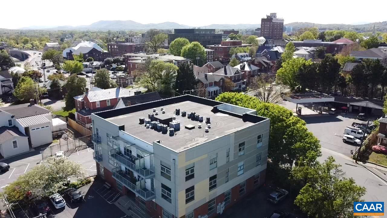 820 EAST HIGH ST #8, CHARLOTTESVILLE, Virginia 22902, 1 Bedroom Bedrooms, ,1 BathroomBathrooms,Residential,For sale,820 EAST HIGH ST #8,663439 MLS # 663439