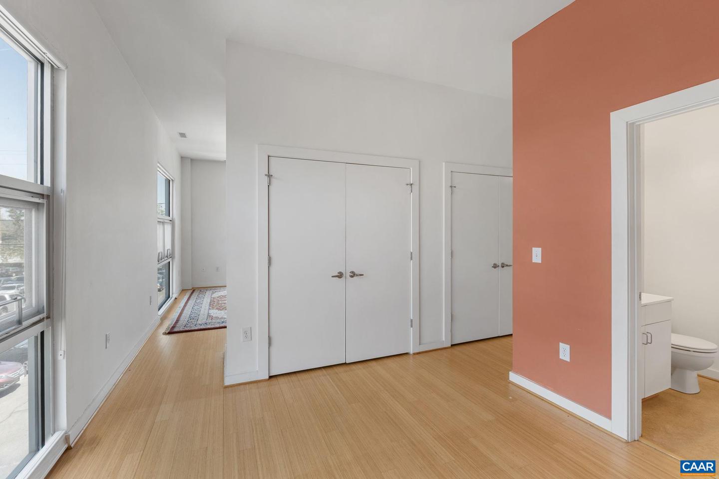 820 EAST HIGH ST #8, CHARLOTTESVILLE, Virginia 22902, 1 Bedroom Bedrooms, ,1 BathroomBathrooms,Residential,For sale,820 EAST HIGH ST #8,663439 MLS # 663439