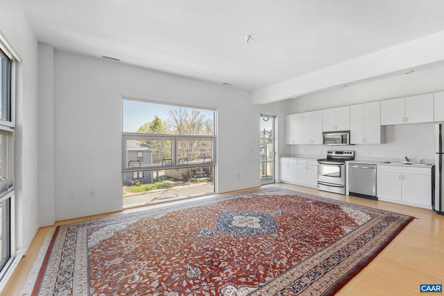 820 EAST HIGH ST #8, CHARLOTTESVILLE, Virginia 22902, 1 Bedroom Bedrooms, ,1 BathroomBathrooms,Residential,For sale,820 EAST HIGH ST #8,663439 MLS # 663439