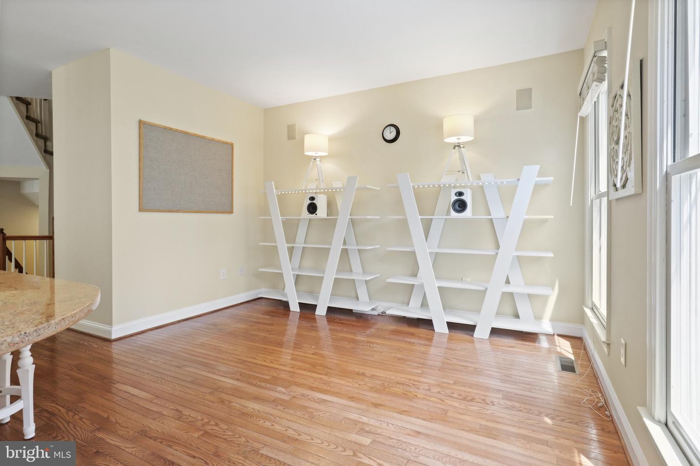 2331 N VAN BUREN CT, ARLINGTON, Virginia 22205, 3 Bedrooms Bedrooms, ,3 BathroomsBathrooms,Residential,For sale,2331 N VAN BUREN CT,VAAR2056282 MLS # VAAR2056282