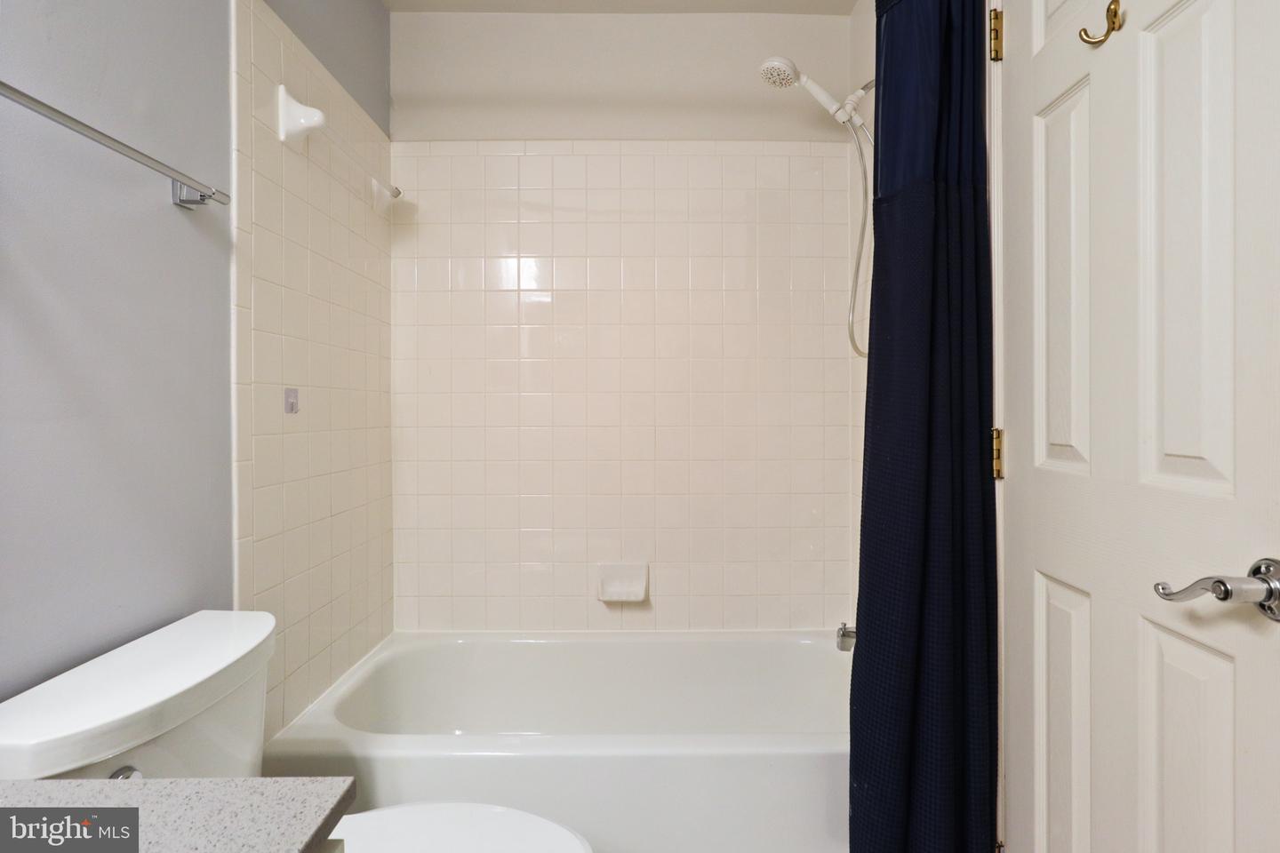 2331 N VAN BUREN CT, ARLINGTON, Virginia 22205, 3 Bedrooms Bedrooms, ,3 BathroomsBathrooms,Residential,For sale,2331 N VAN BUREN CT,VAAR2056282 MLS # VAAR2056282