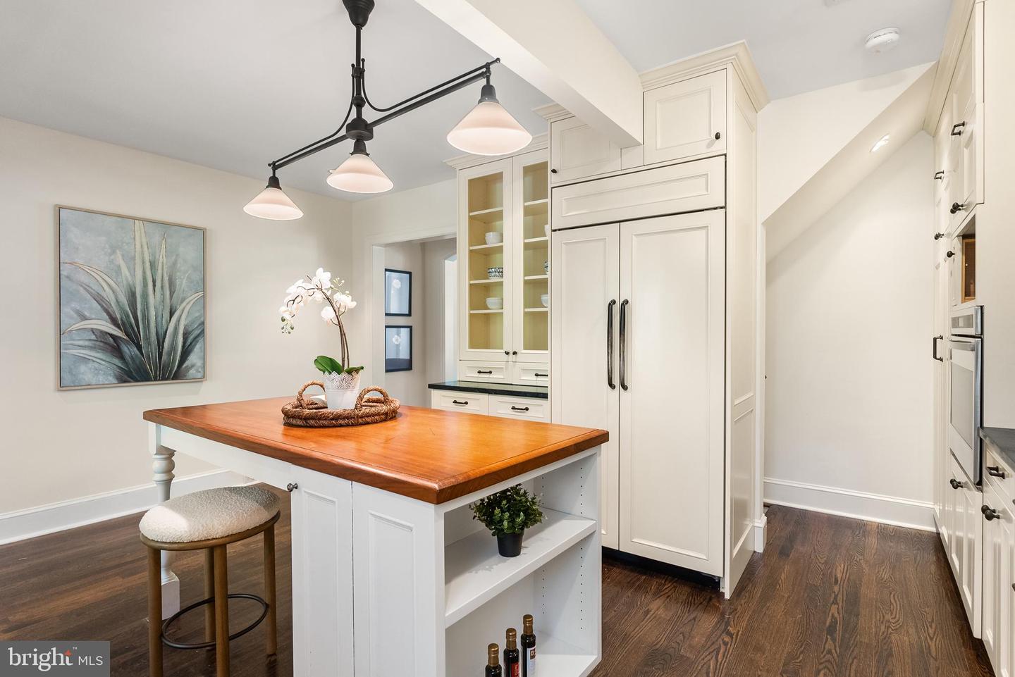 1533 44TH ST NW, WASHINGTON, District Of Columbia 20007, 4 Bedrooms Bedrooms, ,3 BathroomsBathrooms,Residential,For sale,1533 44TH ST NW,DCDC2196494 MLS # DCDC2196494