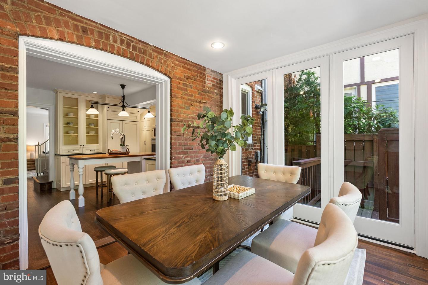 1533 44TH ST NW, WASHINGTON, District Of Columbia 20007, 4 Bedrooms Bedrooms, ,3 BathroomsBathrooms,Residential,For sale,1533 44TH ST NW,DCDC2196494 MLS # DCDC2196494