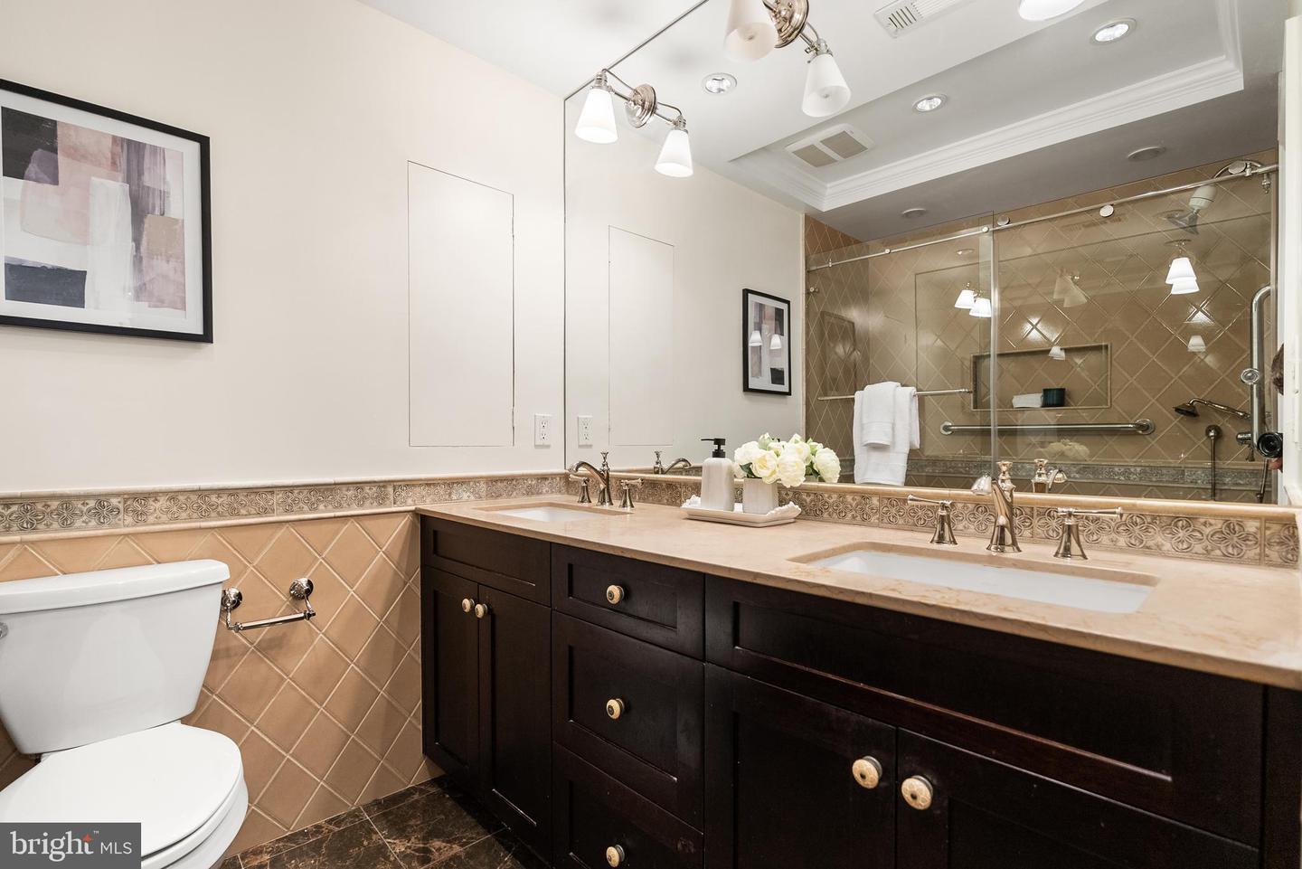 1533 44TH ST NW, WASHINGTON, District Of Columbia 20007, 4 Bedrooms Bedrooms, ,3 BathroomsBathrooms,Residential,For sale,1533 44TH ST NW,DCDC2196494 MLS # DCDC2196494