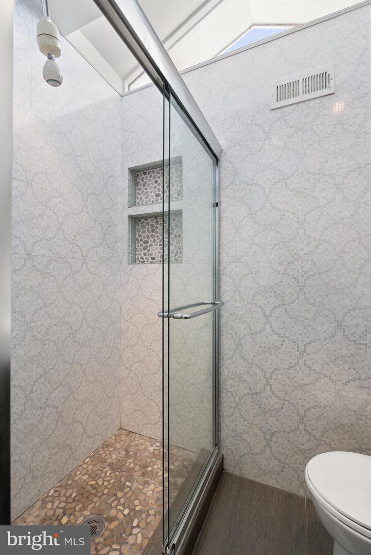 1533 44TH ST NW, WASHINGTON, District Of Columbia 20007, 4 Bedrooms Bedrooms, ,3 BathroomsBathrooms,Residential,For sale,1533 44TH ST NW,DCDC2196494 MLS # DCDC2196494