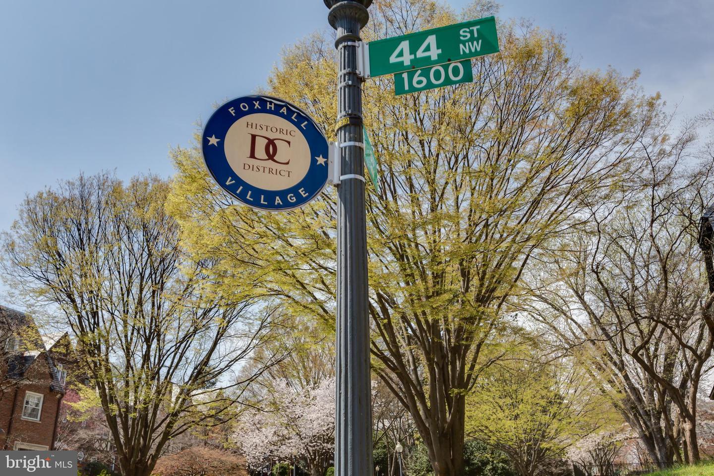 1533 44TH ST NW, WASHINGTON, District Of Columbia 20007, 4 Bedrooms Bedrooms, ,3 BathroomsBathrooms,Residential,For sale,1533 44TH ST NW,DCDC2196494 MLS # DCDC2196494