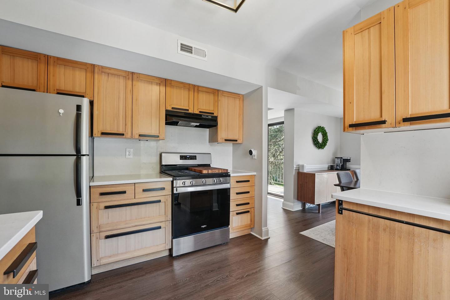 2042 ROYAL FERN CT #12C, RESTON, Virginia 20191, 3 Bedrooms Bedrooms, ,2 BathroomsBathrooms,Residential,For sale,2042 ROYAL FERN CT #12C,VAFX2235728 MLS # VAFX2235728