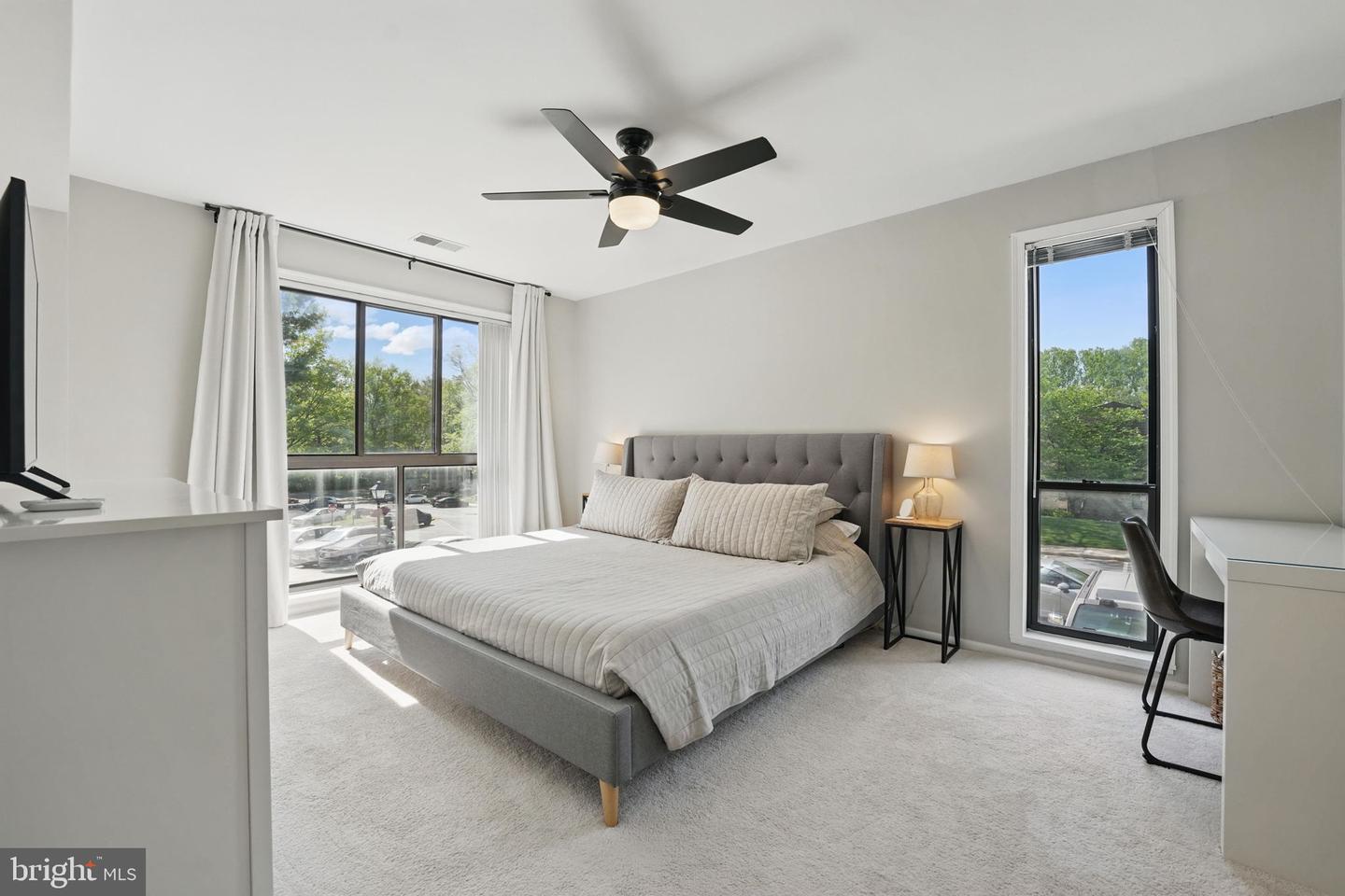 2042 ROYAL FERN CT #12C, RESTON, Virginia 20191, 3 Bedrooms Bedrooms, ,2 BathroomsBathrooms,Residential,For sale,2042 ROYAL FERN CT #12C,VAFX2235728 MLS # VAFX2235728