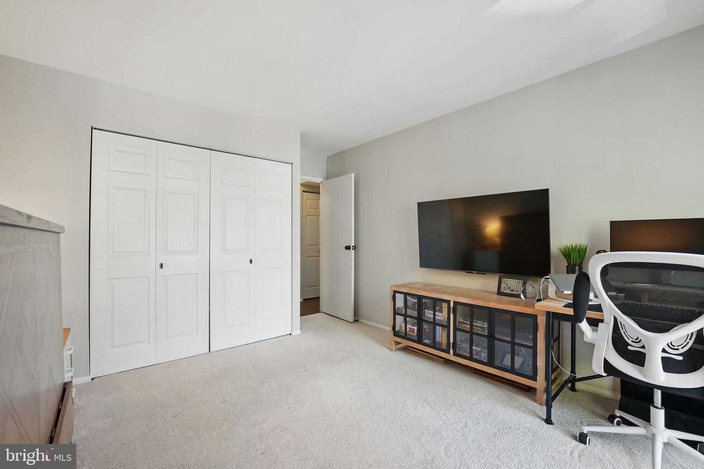 2042 ROYAL FERN CT #12C, RESTON, Virginia 20191, 3 Bedrooms Bedrooms, ,2 BathroomsBathrooms,Residential,For sale,2042 ROYAL FERN CT #12C,VAFX2235728 MLS # VAFX2235728
