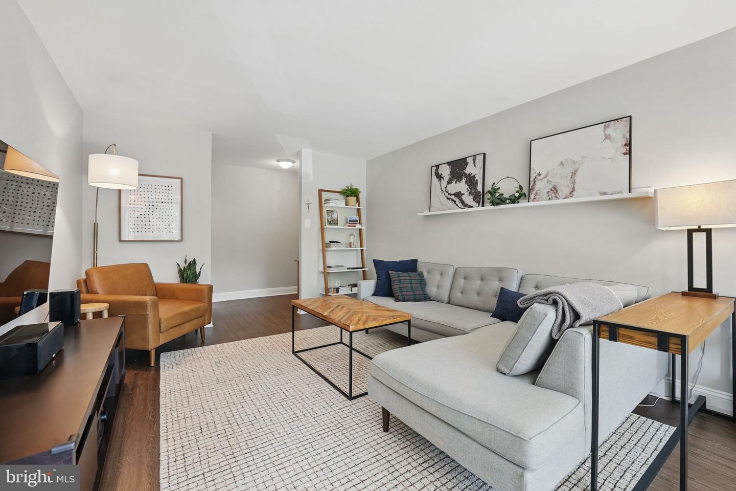 2042 ROYAL FERN CT #12C, RESTON, Virginia 20191, 3 Bedrooms Bedrooms, ,2 BathroomsBathrooms,Residential,For sale,2042 ROYAL FERN CT #12C,VAFX2235728 MLS # VAFX2235728
